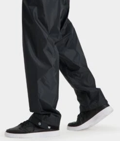 AGU Passat Regenbroek Essential - Black - M -Kampeeruitrusting 1020x1200