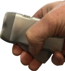 Knijpkat LED Opwindbare Zaklamp - Knijpkat -Kampeeruitrusting 1084x1200 5