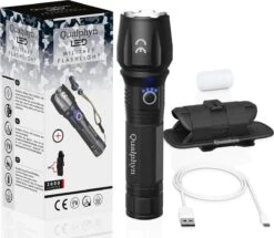 Militaire Zaklamp LED Oplaadbaar USB - 3000 Lumen - Holster - 3000 MAh Batterij - Aanpasbare Zoom - 5 Lichtmodi - IP65 Spatwaterdicht - Zwart 33 Militaire Zaklamp LED Oplaadbaar USB - 3000 Lumen - Holster - 3000 MAh Batterij - Aanpasbare Zoom - 5 Lichtmodi - IP65 Spatwaterdicht - Zwart -Kampeeruitrusting 1200x1043 4