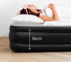 BluMill Eenpersoons Luchtbed - Met Ingebouwde Pomp - Luchtbed Zelfopblazend - Incl. Draagtas - 191x99x36 Cm -Kampeeruitrusting 1200x1047 9