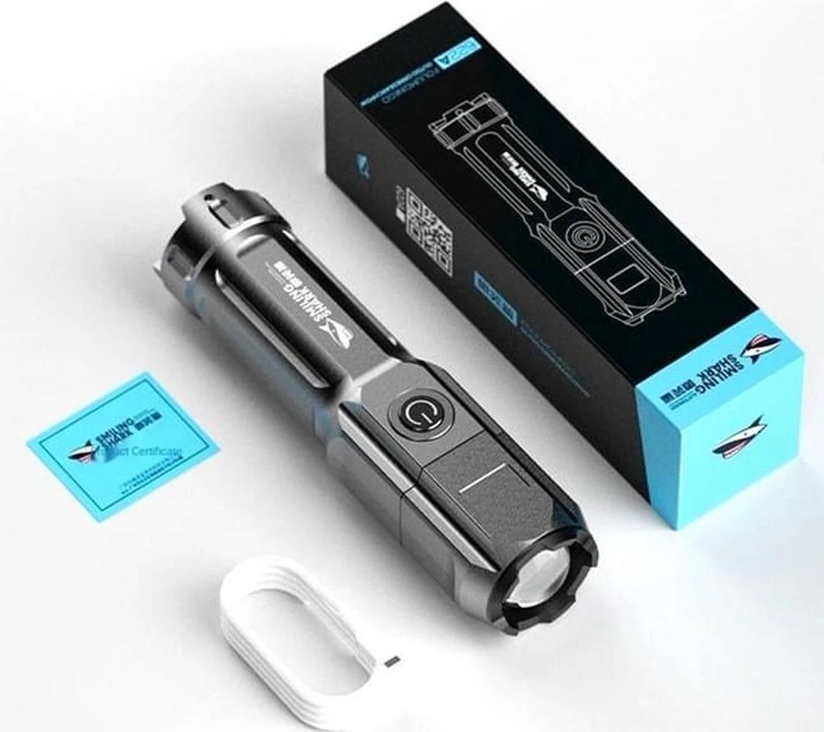 Merkloos Smiling Shark 622a Telescopische Oplaadbare LED Zaklamp - 700lm - Sterk Licht - Oplaadbaar Via USB - 1200mAh - Zwart 5 Merkloos Smiling Shark 622a Telescopische Oplaadbare LED Zaklamp - 700lm - Sterk Licht - Oplaadbaar Via USB - 1200mAh - Zwart - Afbeelding 5