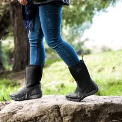 Muck Boot Arctic Weekend Outdoorlaarzen - Zwart - Dames - Maat 39/40 -Kampeeruitrusting 1200x1200 1047