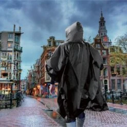 ESTARK Regenponcho TWEE Stuks - Herbruikbare Poncho Zwart - Fietsponcho Voor Dames En Heren - Regenjas - Hoge Kwaliteit - Poncho Herbruikbaar - Duurzaam - Poncho Zwart 2 -Kampeeruitrusting 1200x1200 1161