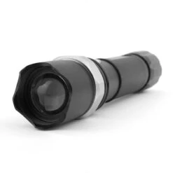 Zaklamp LED Oplaadbaar - Complete Set Met Lader En Autolader - Zoom En Stroboscoop Functies - Waterdicht -Kampeeruitrusting 1200x1200 1396