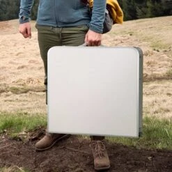 Merkloos Campingtafel - Opklapbaar - 75 X 55 X 70 Cm - Compact - Met Handvat -Kampeeruitrusting 1200x1200 267