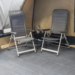 PROPLUS Pro Plus Tenttapijt - 2.5 X 6 Meter - Extra Stevig - Water- En Vuildoorlatend 17 PROPLUS Pro Plus Tenttapijt - 2.5 X 6 Meter - Extra Stevig - Water- En Vuildoorlatend -Kampeeruitrusting 1200x1200 635