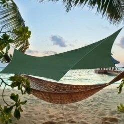 Merkloos BRGOOD Tarps - Shelter - Rechthoek - 240*220cm - Waterdicht - Met Scheerlijnen En Haringen - Geen Stokken - Voor Kamperen - Groen -Kampeeruitrusting 1200x1200 760