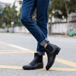 Geweo Regenlaarzen - Wellington Chelsea Laarzen - Kerstmis - Kerstfeest - Christmas Gift - Kort Boots - Waterdichte - Dames - Zwart - Maat 37 -Kampeeruitrusting 1200x1200 787