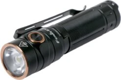 Fenix E30R Zaklamp, 1600 Lumen - 203 M - Oplaadbaar -Kampeeruitrusting 1200x796 3
