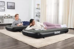 Bestway 3-in-1 Luchtbed - Connect - Zwart - 188x99cm - PVC/Polyester - Single, Double Single En Twin Opblaasbed - Tritech Materiaal - I-Beam Constructie 39 Bestway 3-in-1 Luchtbed - Connect - Zwart - 188x99cm - PVC/Polyester - Single, Double Single En Twin Opblaasbed - Tritech Materiaal - I-Beam Constructie -Kampeeruitrusting 1200x800 209