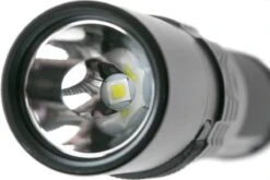 Fenix UC35 USB 1000 Lumen - 266 M - Oplaadbaar -Kampeeruitrusting 1200x803 19