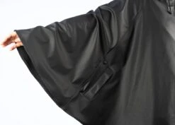 Ralka Regenponcho Senior - Sizzle - Zwart - L/XL -Kampeeruitrusting 1200x858 9