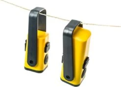 Waka Waka Pocket Light -Kampeeruitrusting 1200x863 1