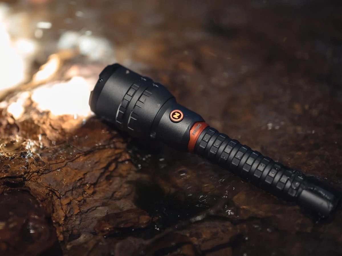 Nebo 12K Oplaadbare Krachtiger Waterproof Zaklamp 12000 Lm - Zwart 17 Nebo 12K Oplaadbare Krachtiger Waterproof Zaklamp 12000 Lm - Zwart - Afbeelding 17