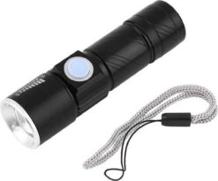 Creartix - Oplaadbare USB LED-zaklamp - Herlaadbare Flashlight Waterproof - 800 Lumen - Met Zoom - Waterbestendig - Zwart -Kampeeruitrusting 1200x994 9