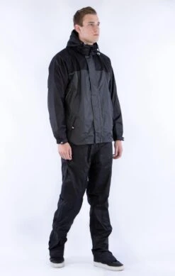 Ralka Regenpak - Intensive - Zwart/Antraciet - M -Kampeeruitrusting 762x1200