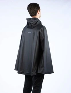 Ralka Regenponcho Senior - Sizzle - Zwart - L/XL -Kampeeruitrusting 919x1200 2